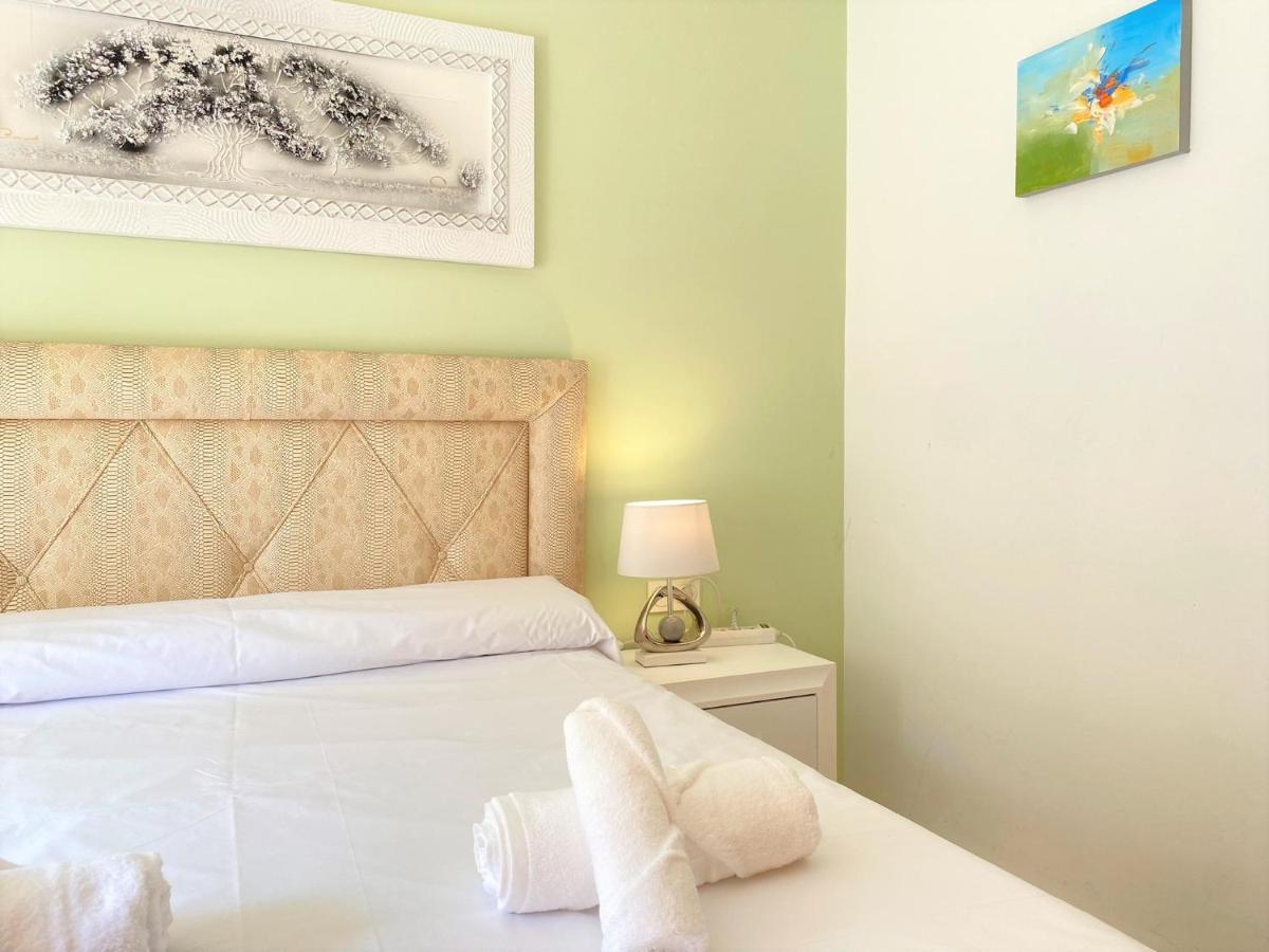 Triton Apartments Casasol Nerja Exteriér fotografie